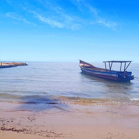 Hostal Corales Tolu Bagian luar foto