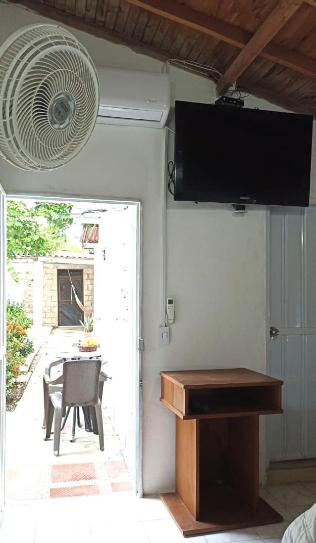Hostal Corales Tolu Bagian luar foto