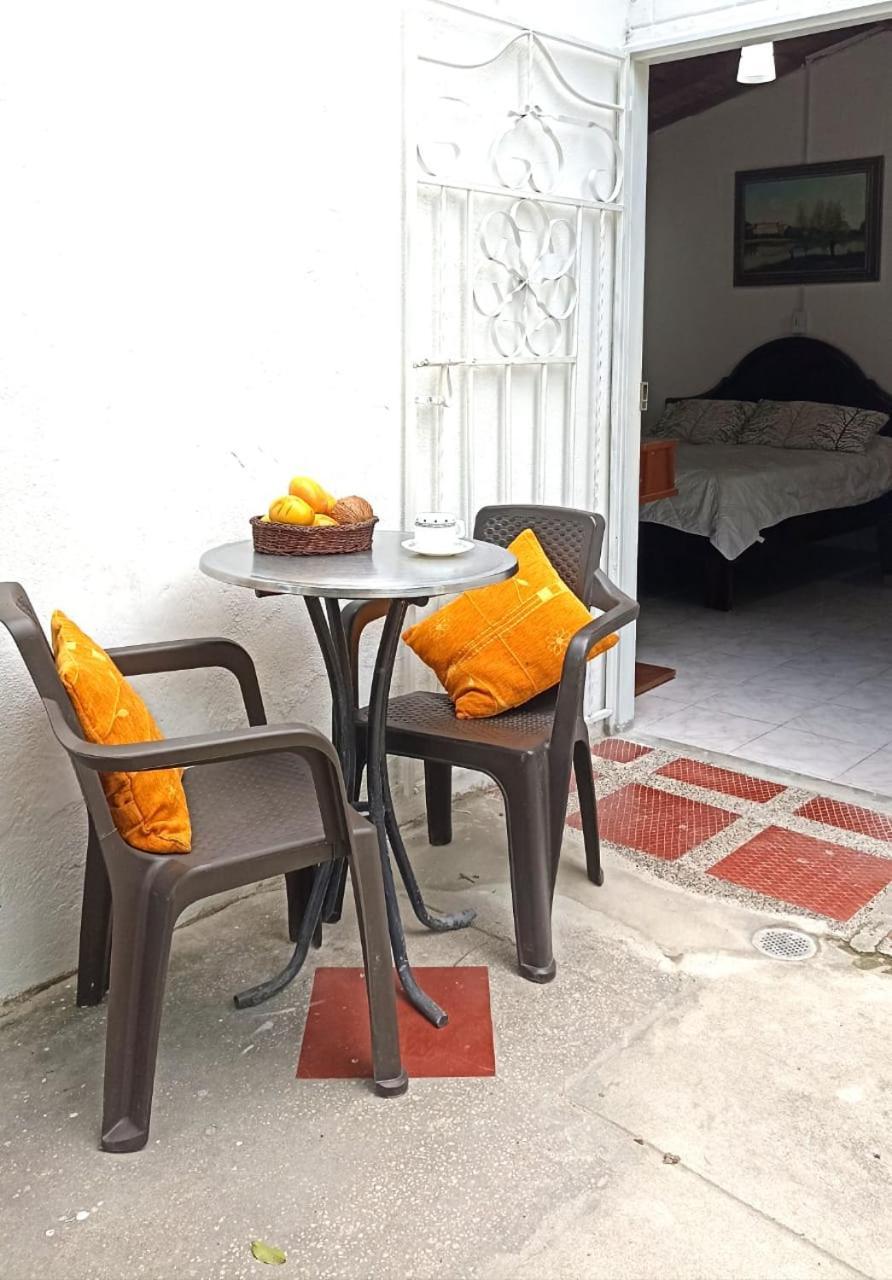 Hostal Corales Tolu Bagian luar foto