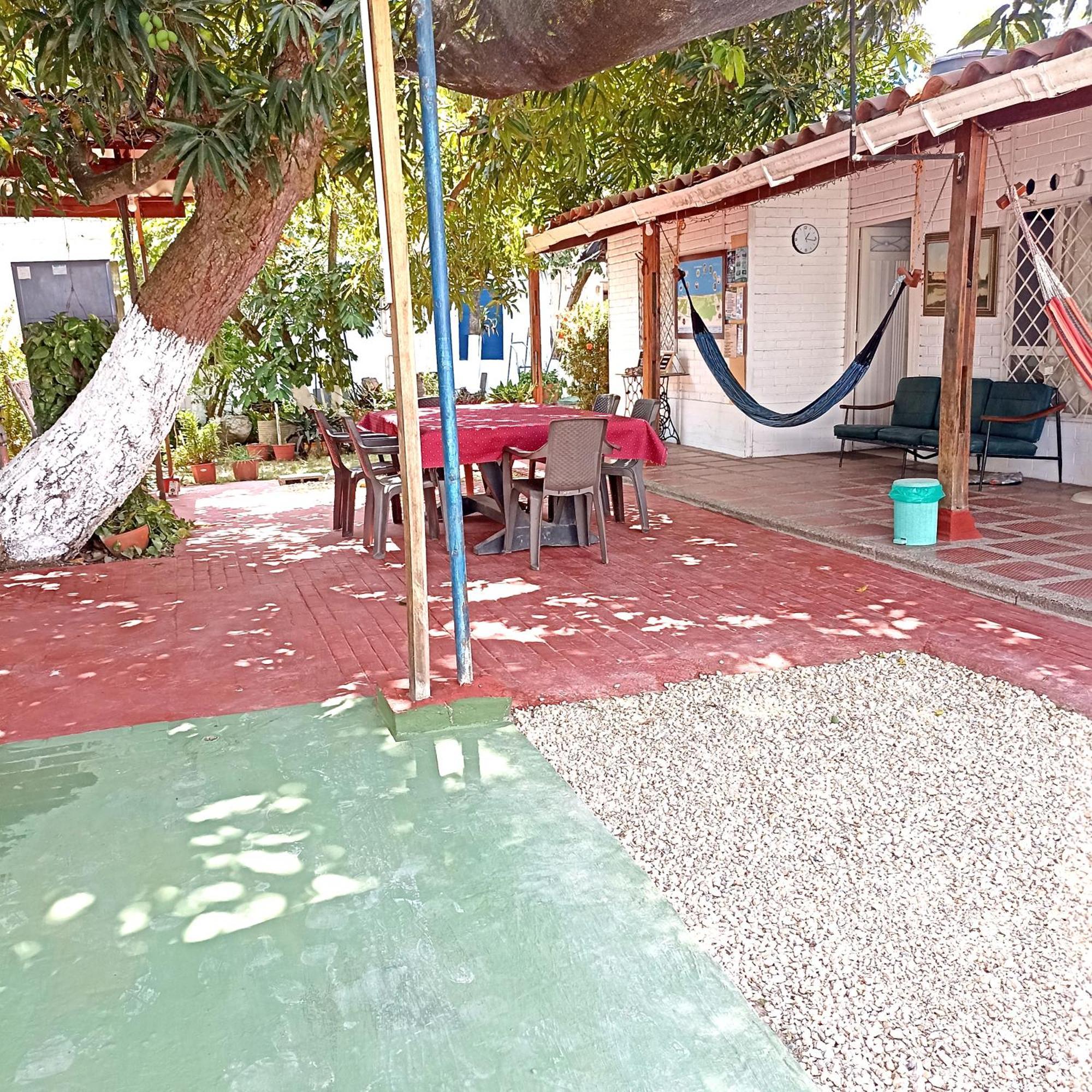 Hostal Corales Tolu Bagian luar foto