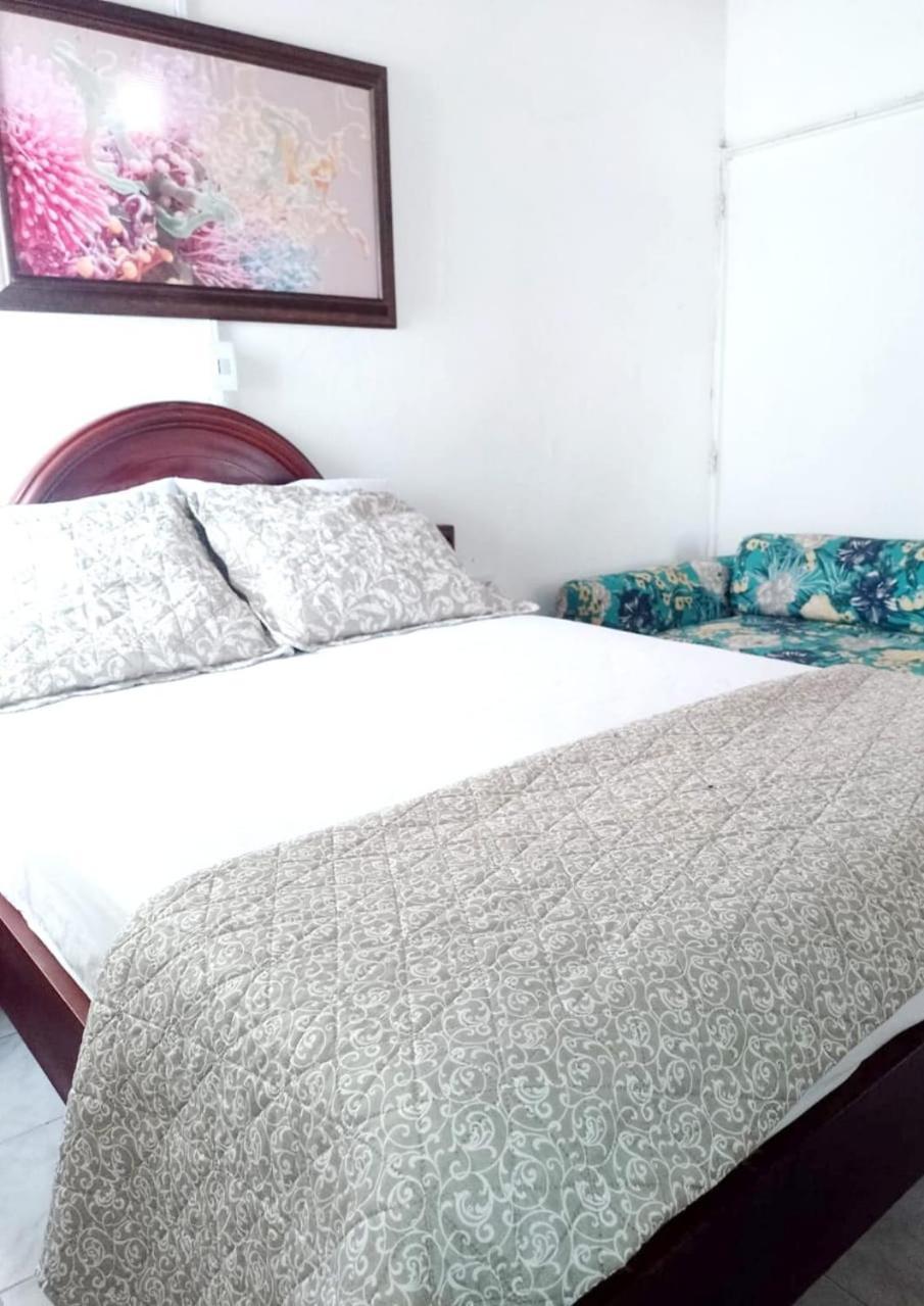 Hostal Corales Tolu Bagian luar foto