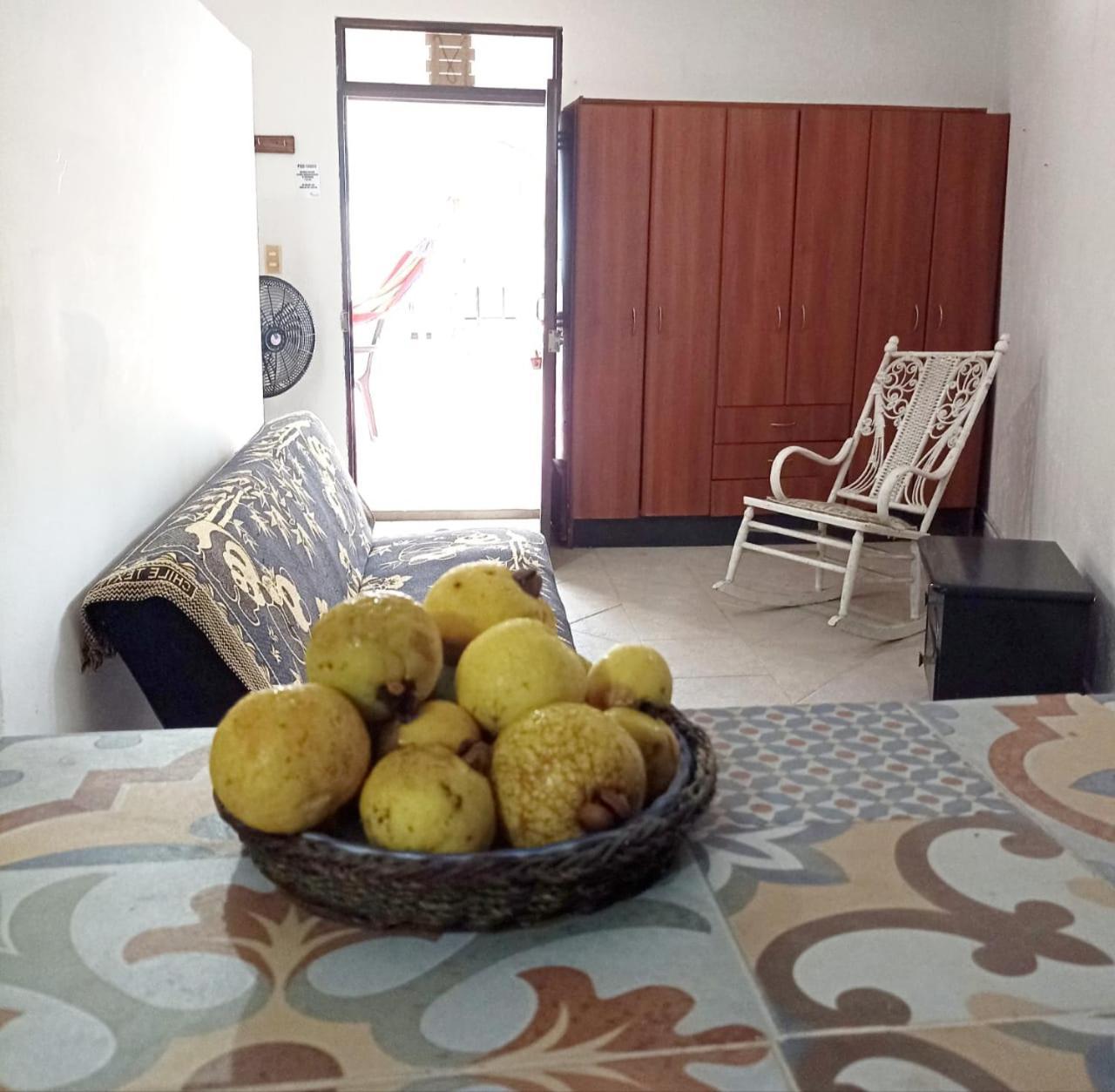 Hostal Corales Tolu Bagian luar foto
